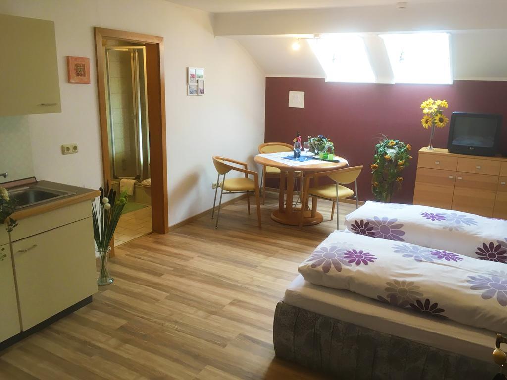 Ferienwohnung Berger บัดเบียร์นบาค ภายนอก รูปภาพ